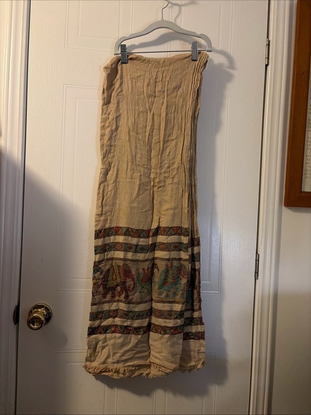 Silk Cashmere Women’s Scarf/wrap Made In India Elephant & Horse Design
